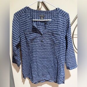 Eddie Bauer Navy and White Printed Henley Tunic Size XS 100% Cotton Granola Girl